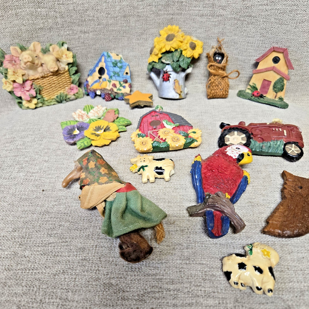 Lot of Refrigerator Magnets 13 Pieces Assorted Sunflowers Birdhouse Barn Pigs